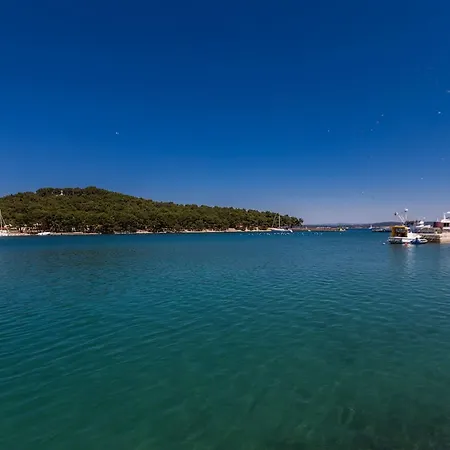 Jelicic Near Sea