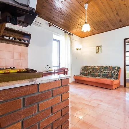 Jelicic Near Sea Guest house 3*